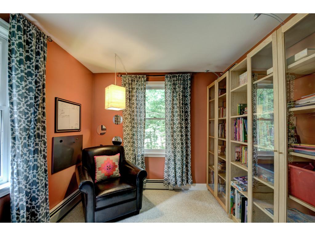 53 Goodhue Road Windham, NH 03087 - Photo 18 of 35