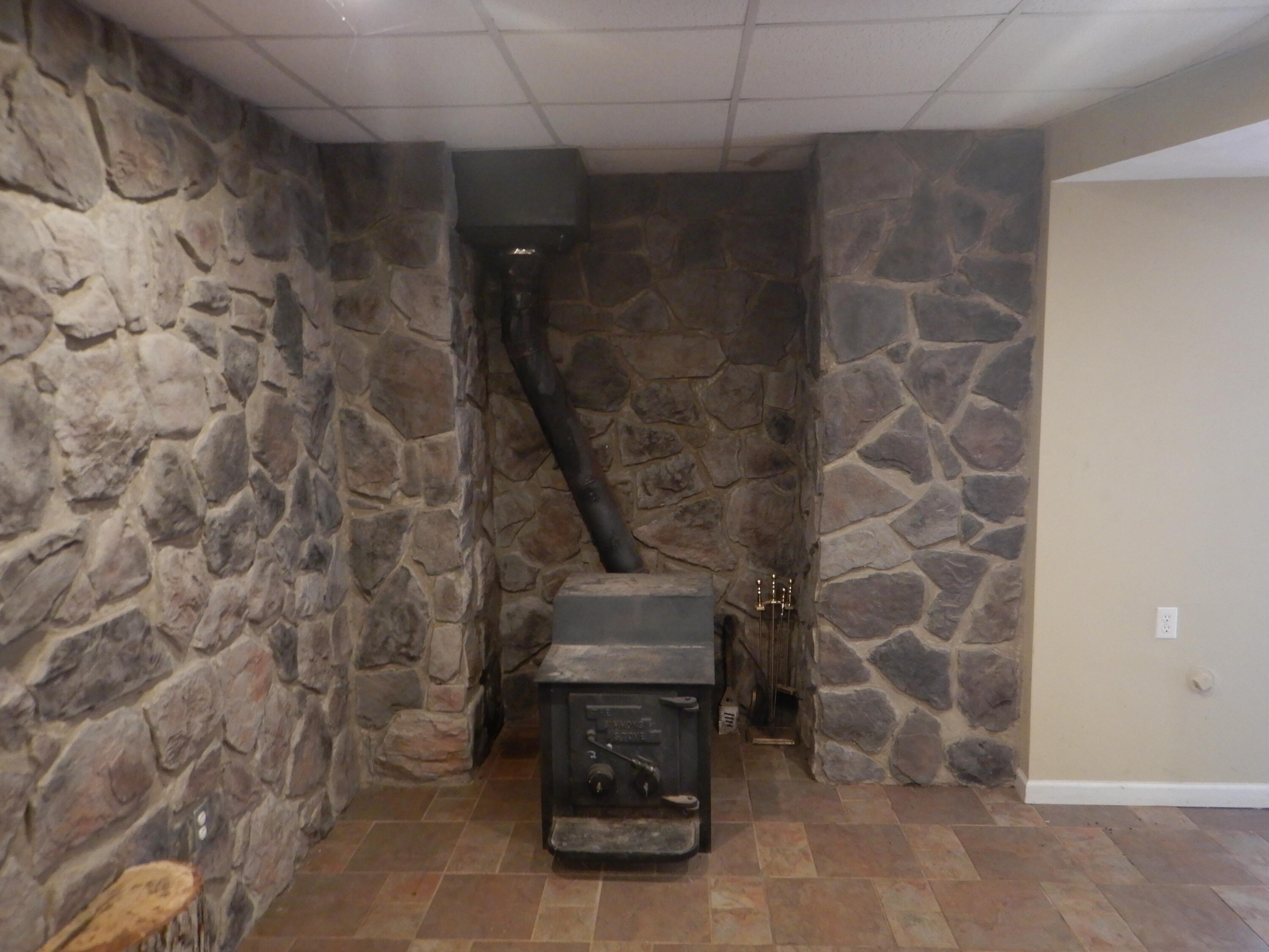 7467 Springwood Road Buchanan, VA 24066 - Photo 14 of 29 DSCN1182