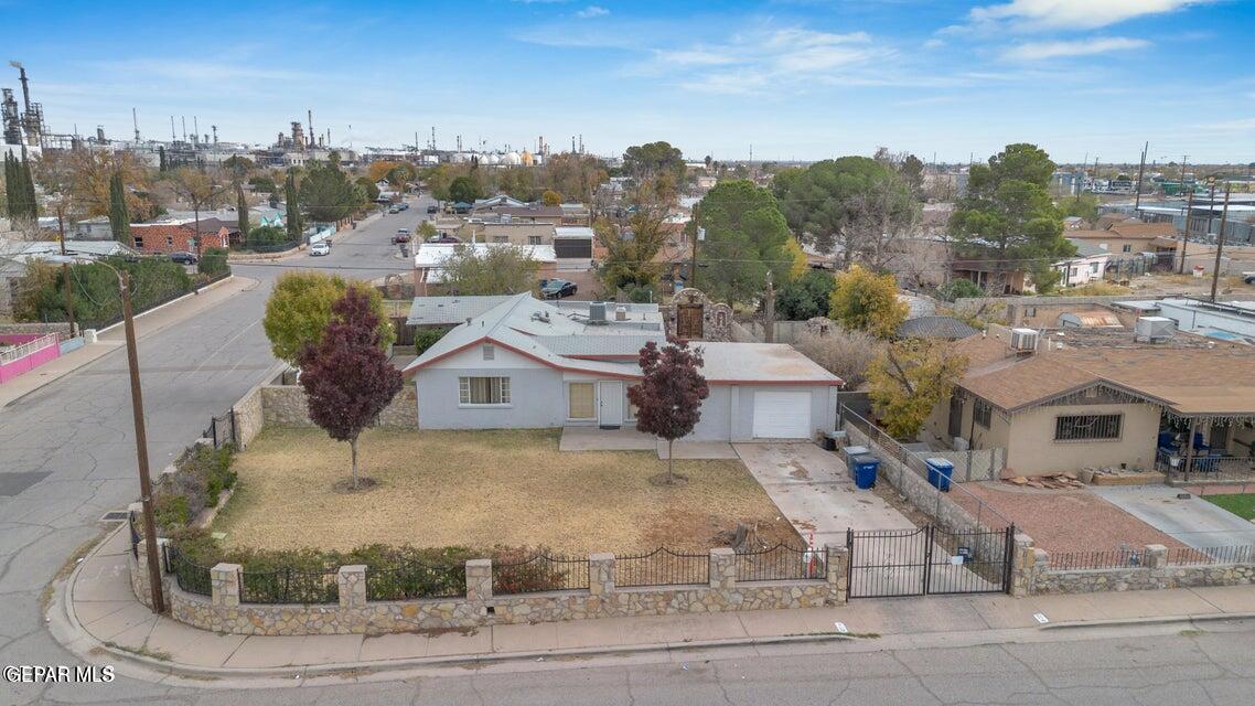 122 North Pendell Road El Paso, TX 79905 - Photo 62 of 62 Drone 4