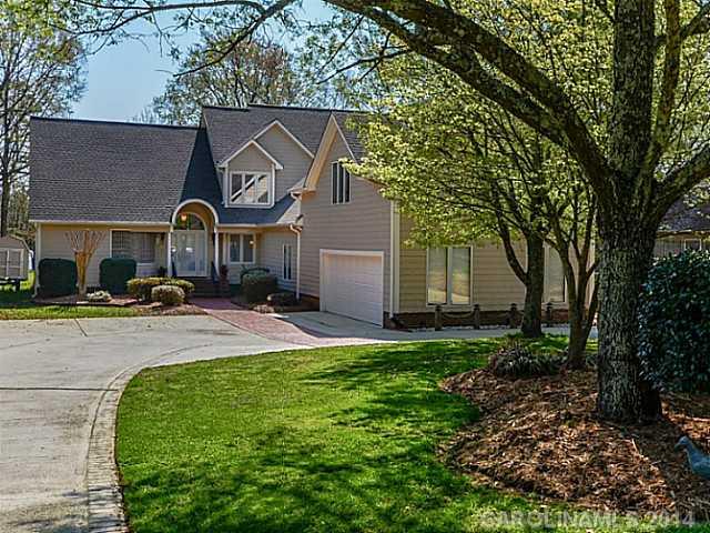 18334 Nantz Road Cornelius, NC 28031 - Photo 1 of 18 Gallery Image 1