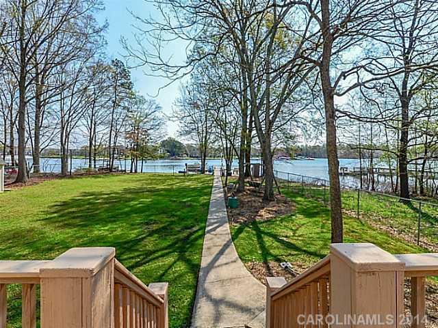 18334 Nantz Road Cornelius, NC 28031 - Photo 3 of 18 Gallery Image 3