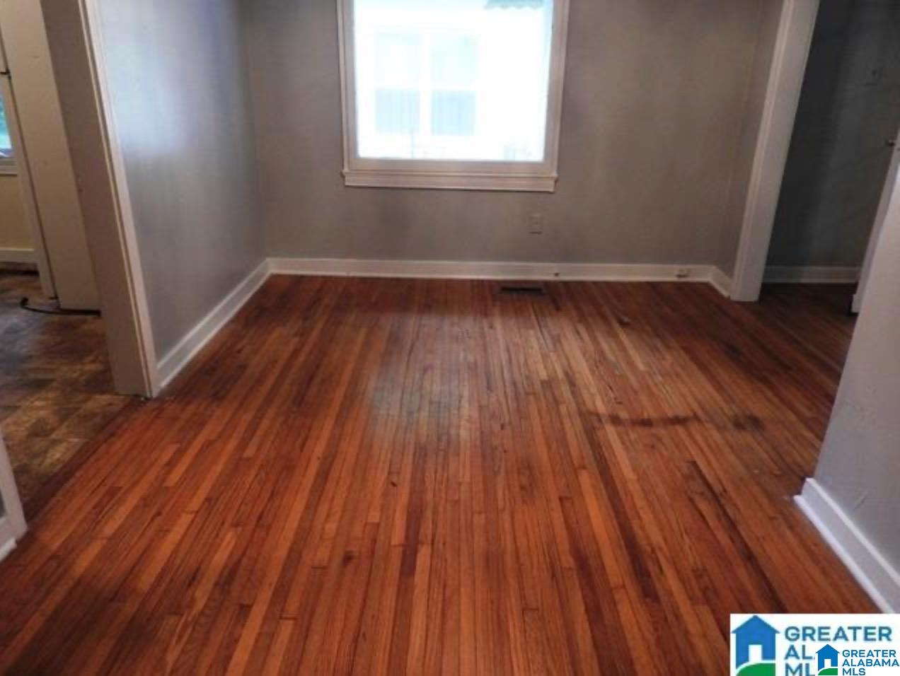 637 26th Street Southwest Birmingham, AL 35211 - Photo 9 of 16