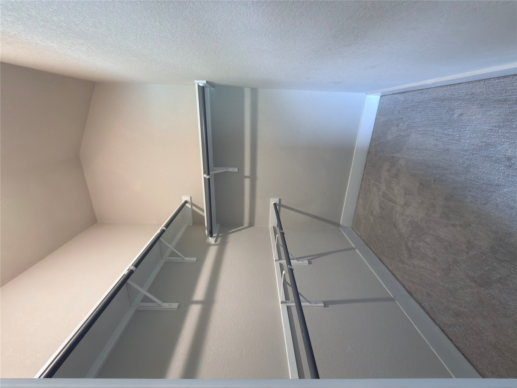 11216 Gadsen Lane Austin, TX 78754 - Photo 23 of 36 Ample closet storage and vaulted ceilings provide generous space for personal items.