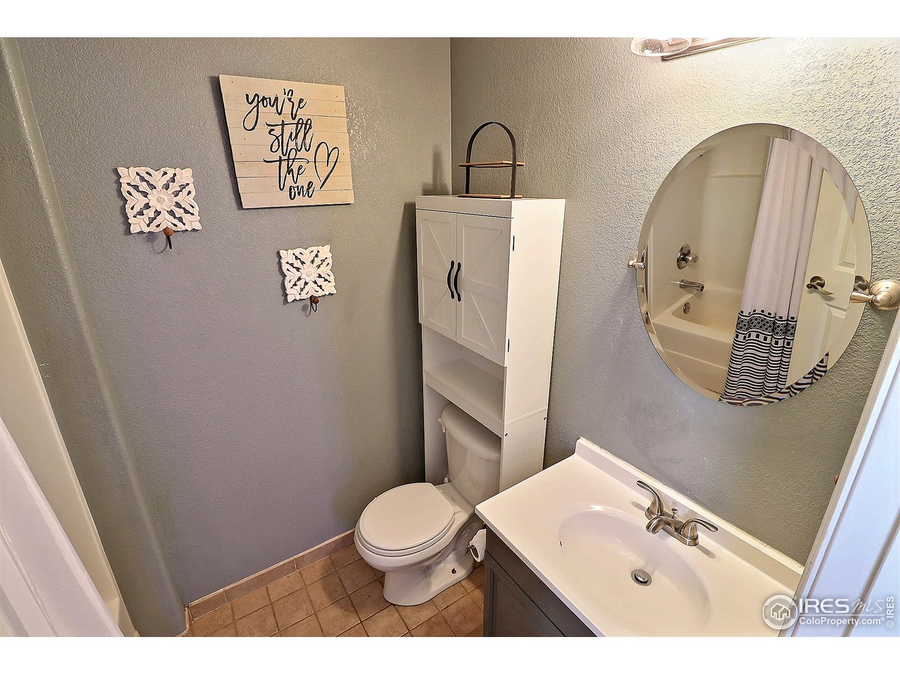 655 East 4th St Road Eaton, CO 80615 - Photo 19 of 30 Primary Bathroom