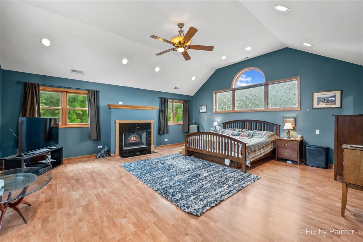 4N260 Walter Road Addison, IL 60101 - Photo 22 of 53