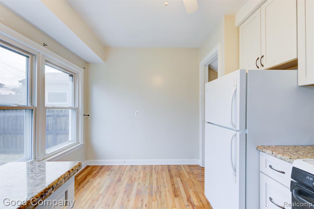 201 East Webster Road Royal Oak, MI 48073 - Photo 10 of 39