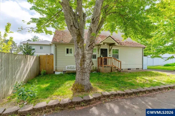 $425,000 | 4936 Fillmore Street North, Keizer, OR 97303
