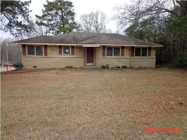 942 Raymond Road Jackson, MS 39204 - Photo 1 of 3 Photo 1