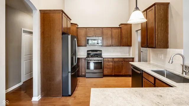 $425,000 | 9657 Timber Circle, McCordsville, IN 46055