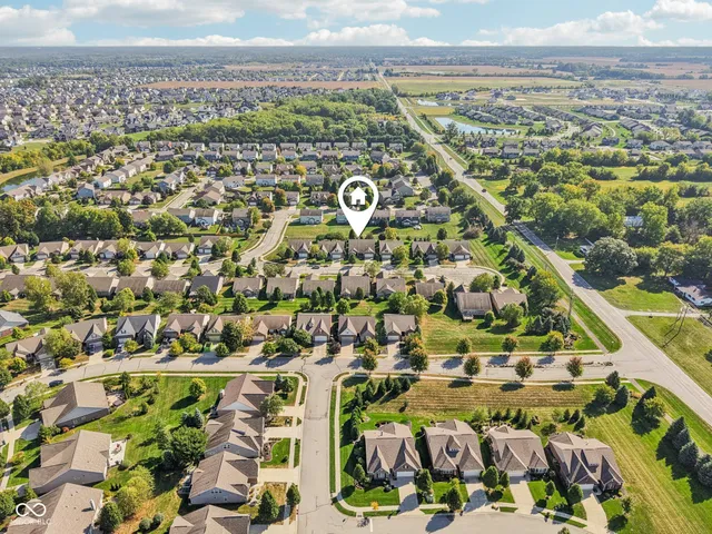 $425,000 | 9657 Timber Circle, McCordsville, IN 46055