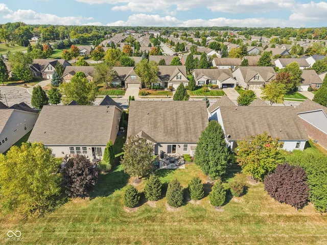 $425,000 | 9657 Timber Circle, McCordsville, IN 46055