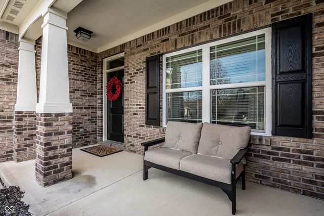 $425,000 | 9657 Timber Circle, McCordsville, IN 46055