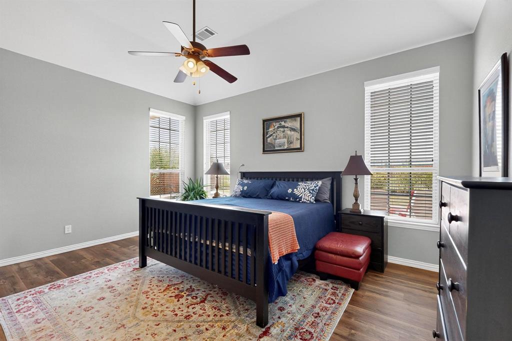 1240 Wedgewood Drive Forney, TX 75126 - Photo 20 of 40 primary bedroom