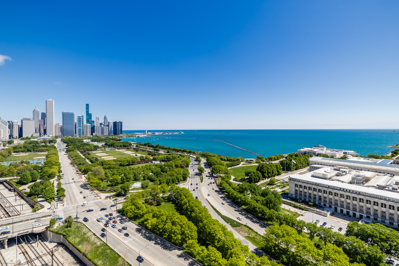 233 East 13th Street, Unit 2108 Chicago, IL 60605 - Photo 24 of 26