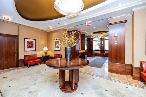 $325,000 | 233 East 13th Street, Unit 2108, Chicago, IL 60605