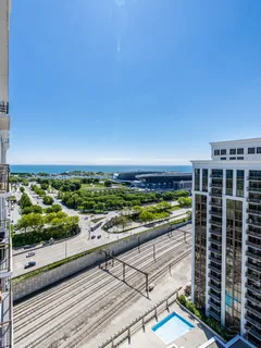 $325,000 | 233 East 13th Street, Unit 2108, Chicago, IL 60605