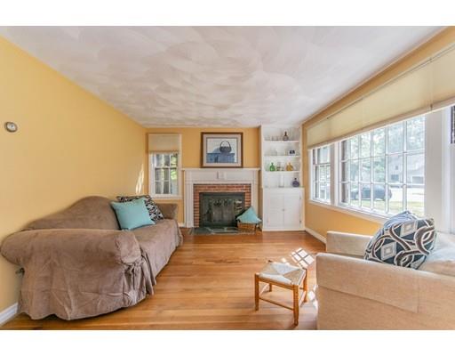 61 Donbray Road Springfield, MA 01119 - Photo 4 of 30 Gallery Image 4