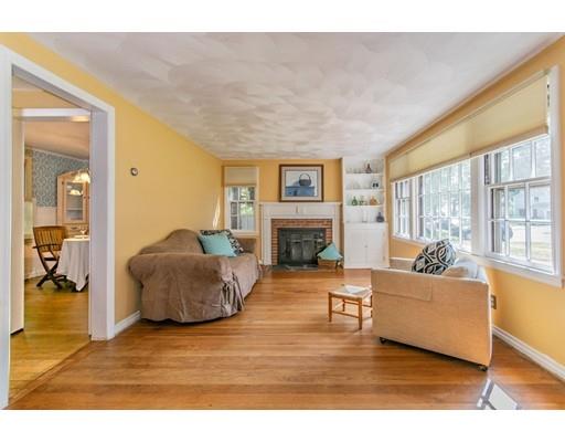 61 Donbray Road Springfield, MA 01119 - Photo 6 of 30 Gallery Image 6