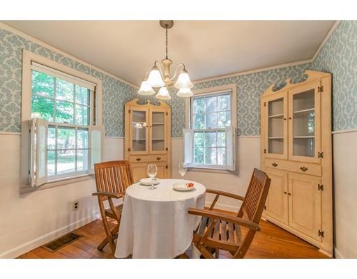 61 Donbray Road Springfield, MA 01119 - Photo 7 of 30 Gallery Image 7