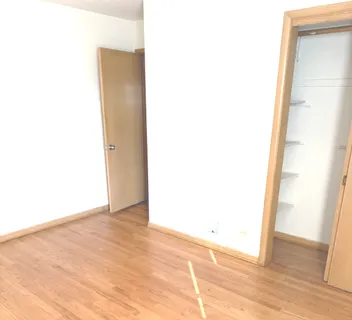 a view of utility room