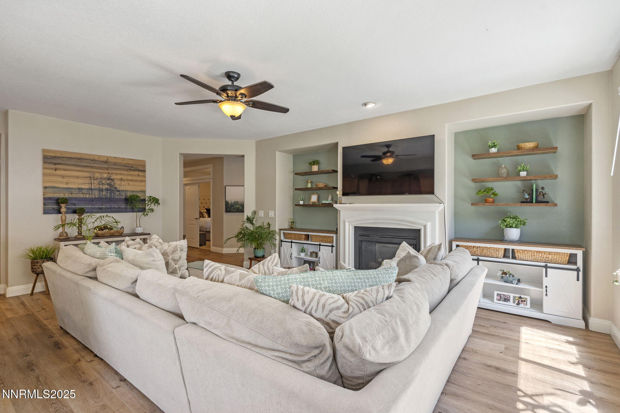 640 Preakness Court Reno, NV 89521 - Photo 13 of 59 35-web-or-mls-DSC08318