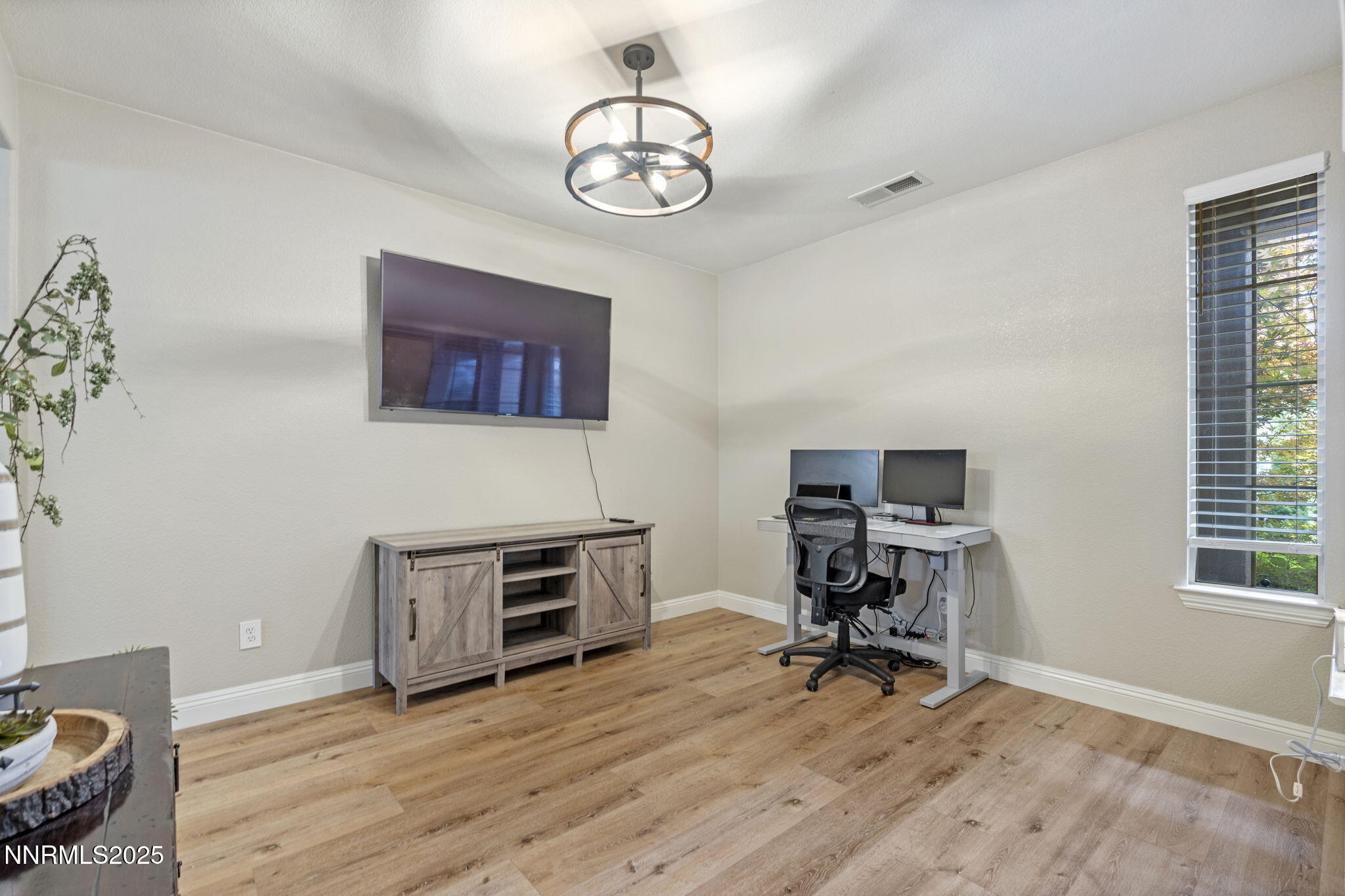 640 Preakness Court Reno, NV 89521 - Photo 31 of 59 28-web-or-mls-DSC08248