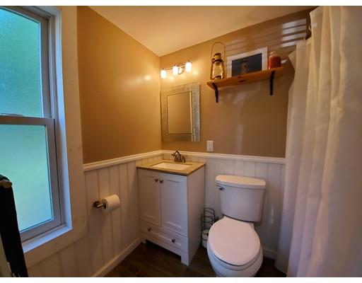 319 Oak Street Clinton, MA 01510 - Photo 15 of 23 Gallery Image 15