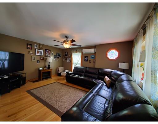 319 Oak Street Clinton, MA 01510 - Photo 18 of 23 Gallery Image 18