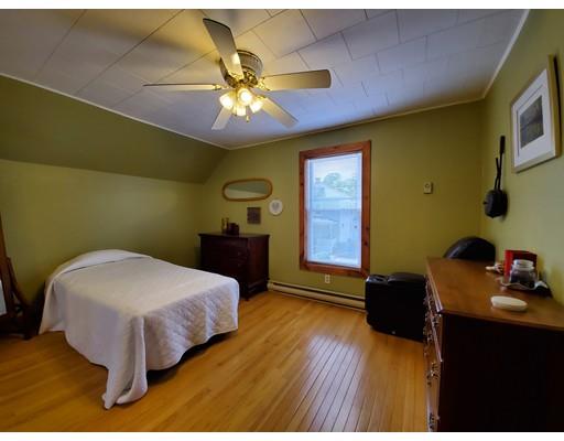 319 Oak Street Clinton, MA 01510 - Photo 20 of 23 Gallery Image 20