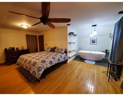 319 Oak Street Clinton, MA 01510 - Photo 22 of 23 Gallery Image 22