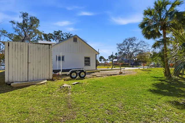 $975,000 | 3809 Indian River Drive, Cocoa, FL 32926