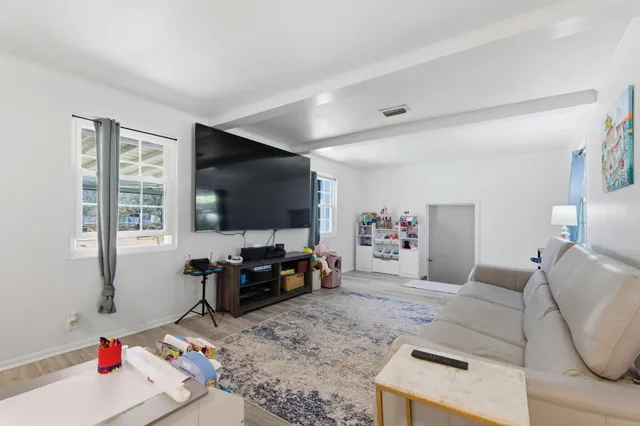 $975,000 | 3809 Indian River Drive, Cocoa, FL 32926