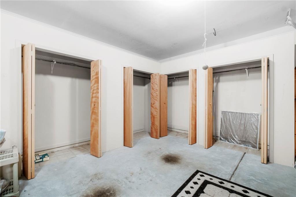 Undisclosed Address Atlanta, GA 30331 - Photo 12 of 25 a view of an empty room