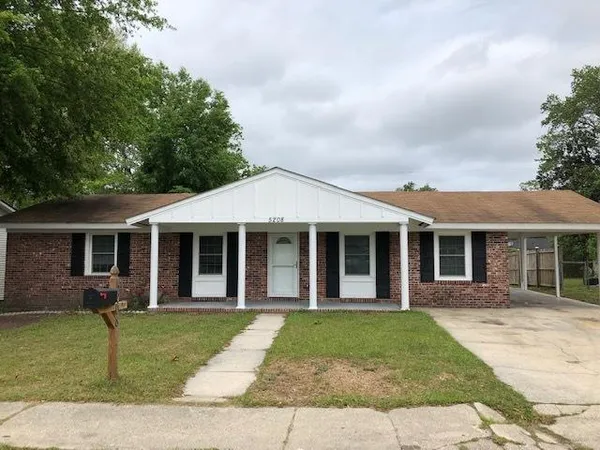 $2,400 | 5208 Dorchester Road, North Charleston, SC 29418