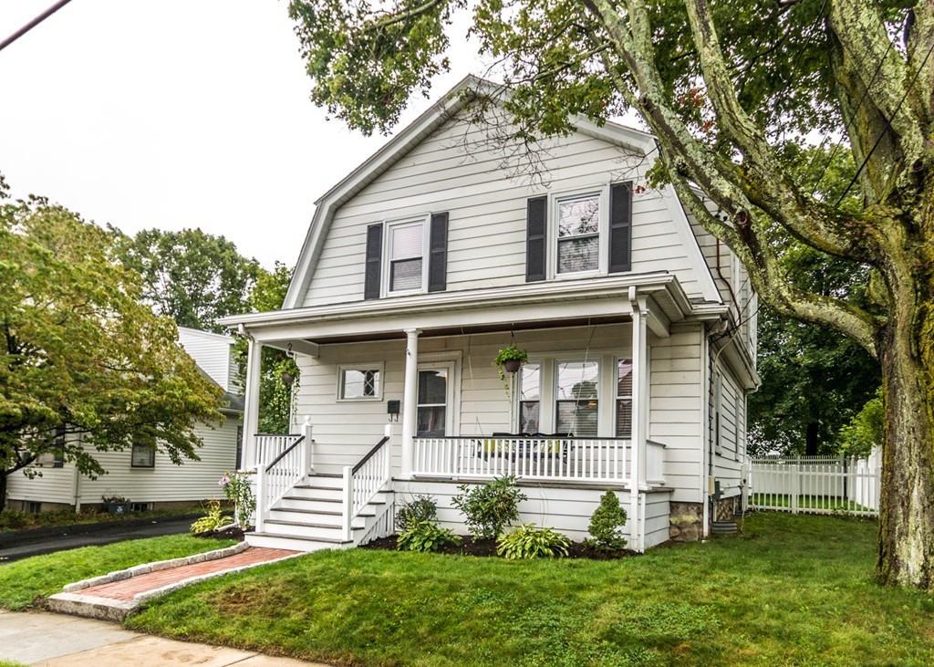 26 Hamblin Road Waltham, MA 02453 - Photo 2 of 30