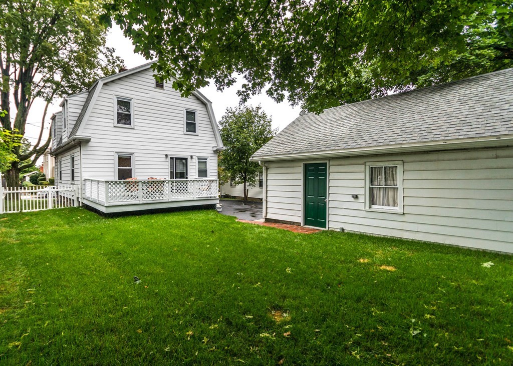 26 Hamblin Road Waltham, MA 02453 - Photo 29 of 30