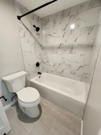 $2,250 | 974-976 Main Street, Unit 10, Melrose, MA 02176