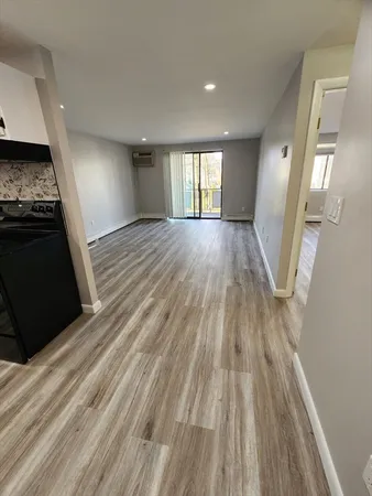 $2,250 | 974-976 Main Street, Unit 10, Melrose, MA 02176