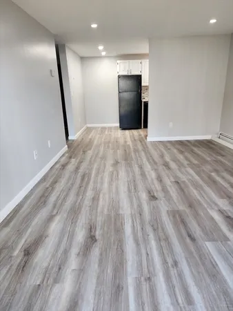 $2,250 | 974-976 Main Street, Unit 10, Melrose, MA 02176