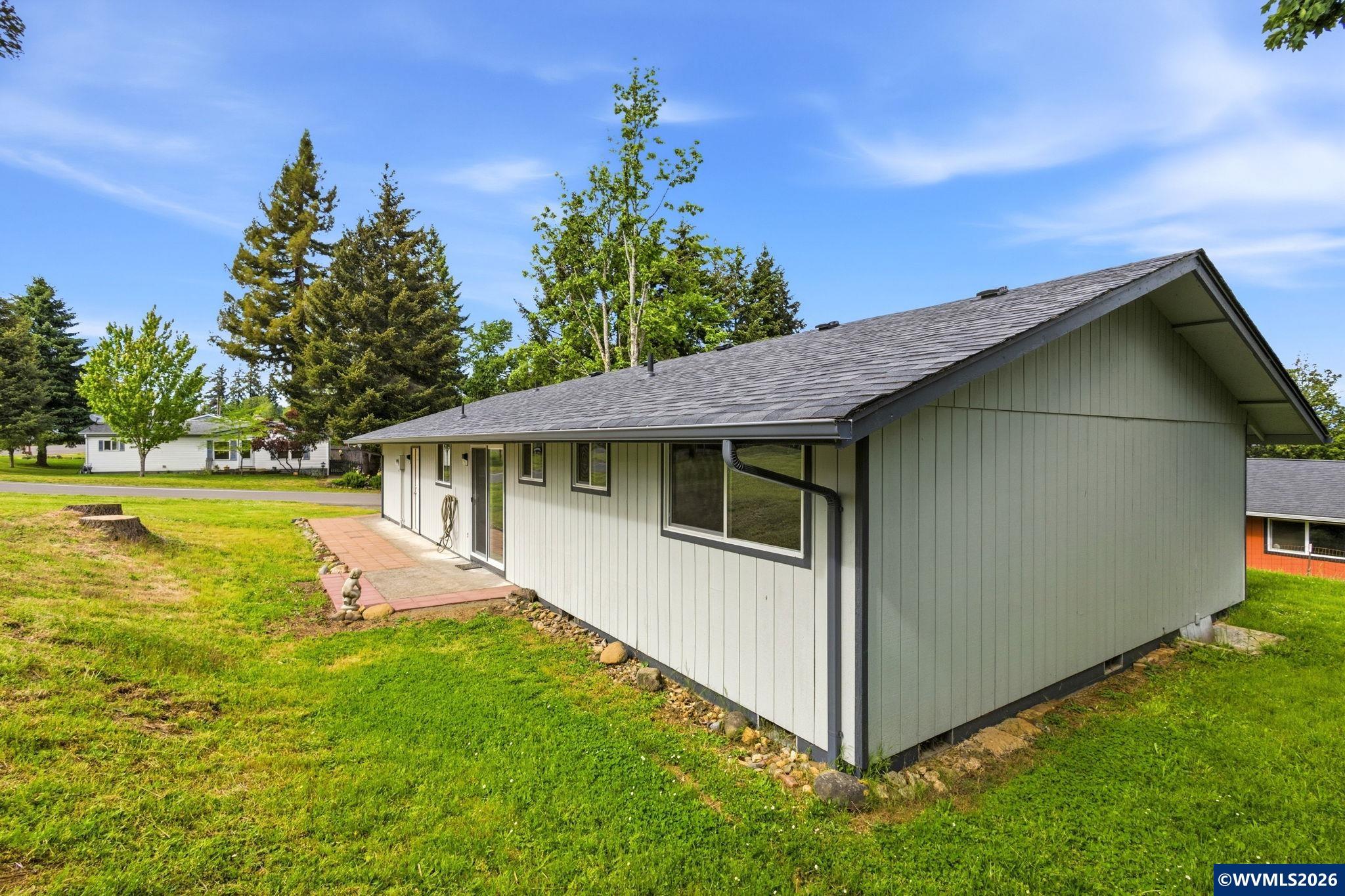 745 Southwest Barber Avenue Willamina, OR 97396 - Photo 27 of 33