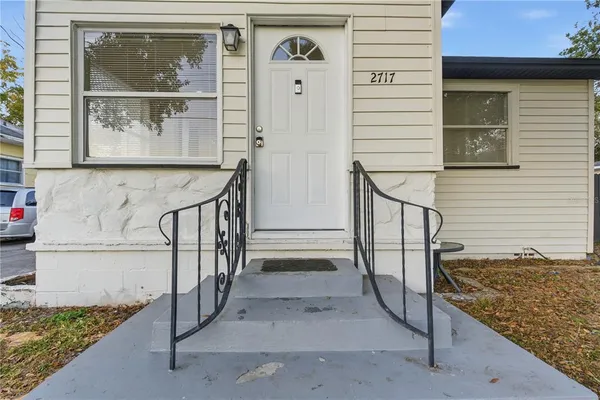a view of entryway