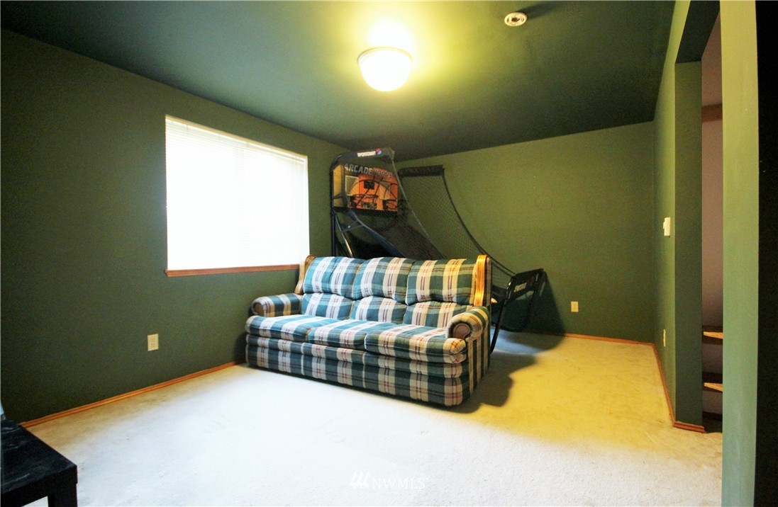 1018-219 219th Place Southeast Bothell, WA 98021 - Photo 19 of 25
