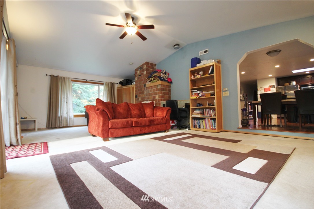 1018-219 219th Place Southeast Bothell, WA 98021 - Photo 7 of 25