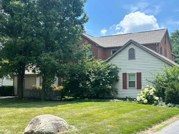 $385,000 | 5319 Tara Hill Drive, Dublin, OH 43017