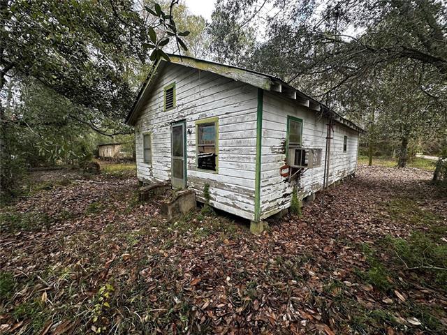 61088 North Mill Road Lacombe, LA 70445 - Photo 3 of 9