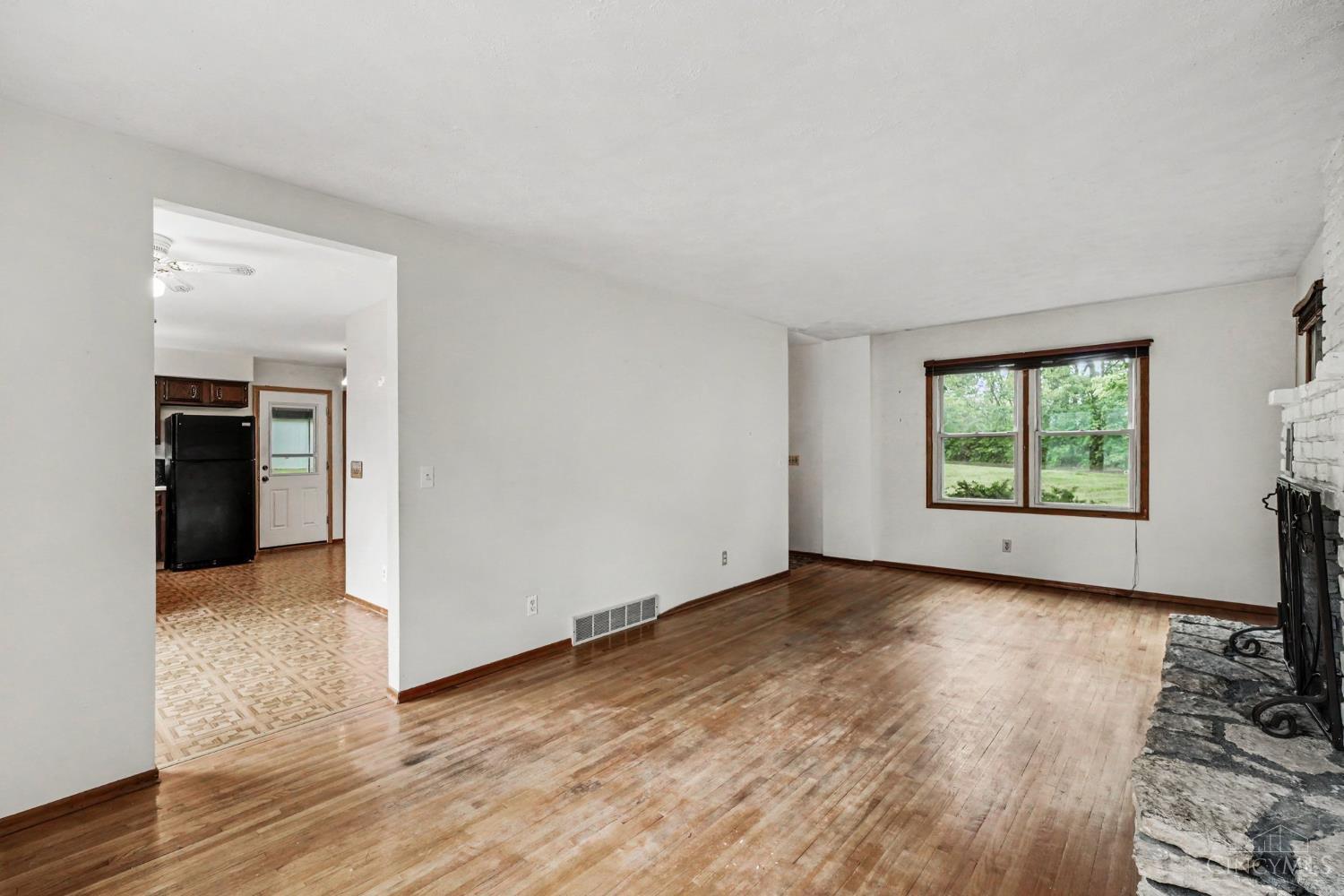 3148 West Fork Road Cincinnati, OH 45239 - Photo 7 of 44