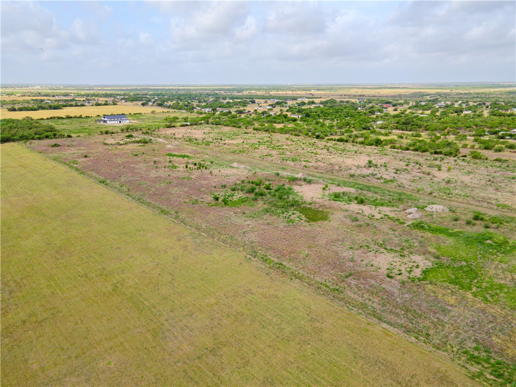 7906 Carol Lane Sinton, TX 78387 - Photo 5 of 14