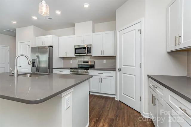 $389,990 | 3030 Breslin Street, Charlotte, NC 28214