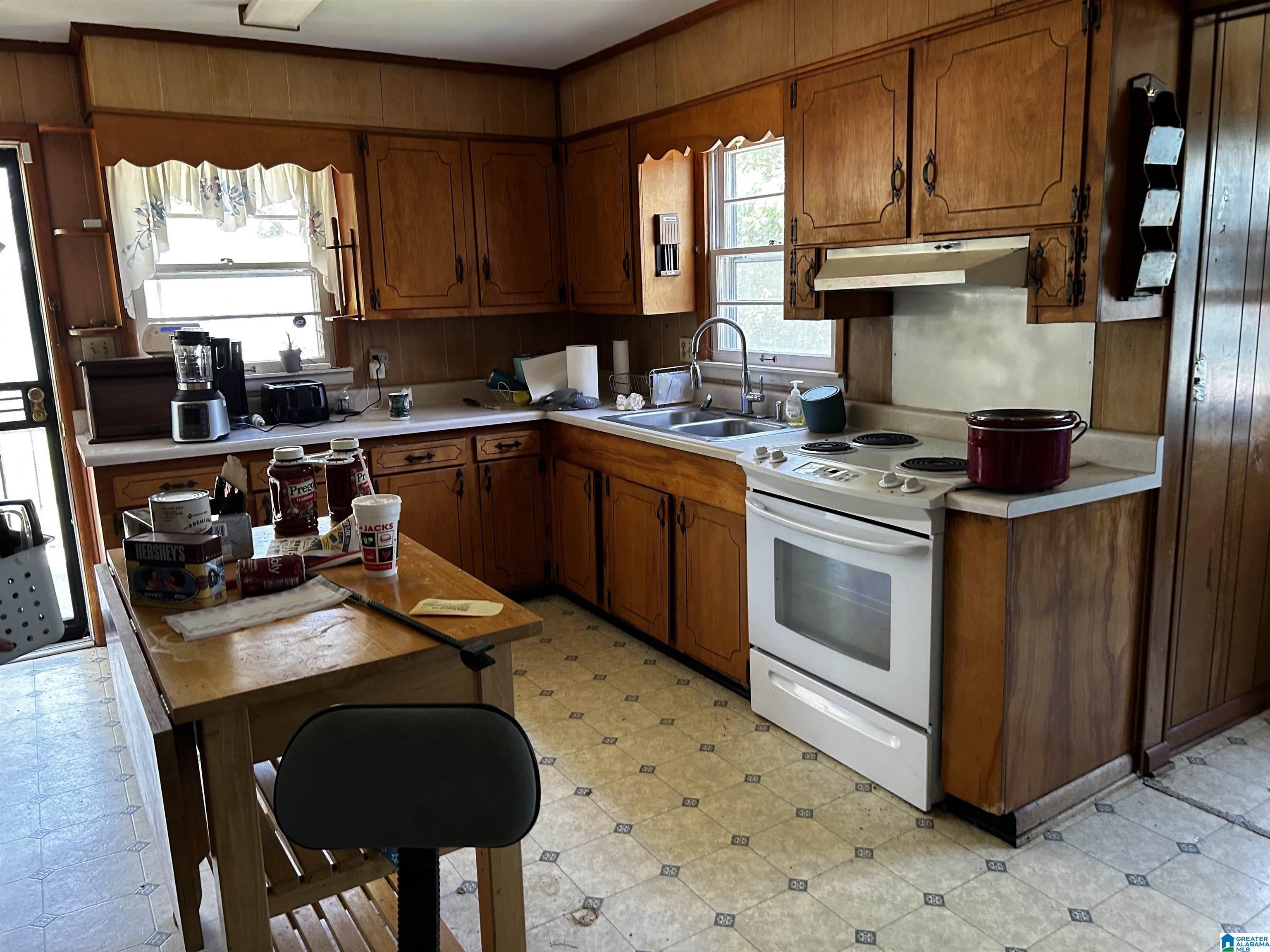 5526 Saks Road Anniston, AL 36206 - Photo 9 of 22