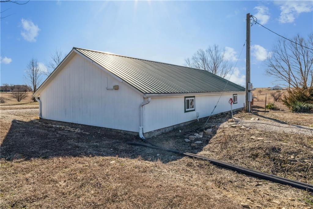 1955 Oregon Road Princeton, KS 66078 - Photo 13 of 60